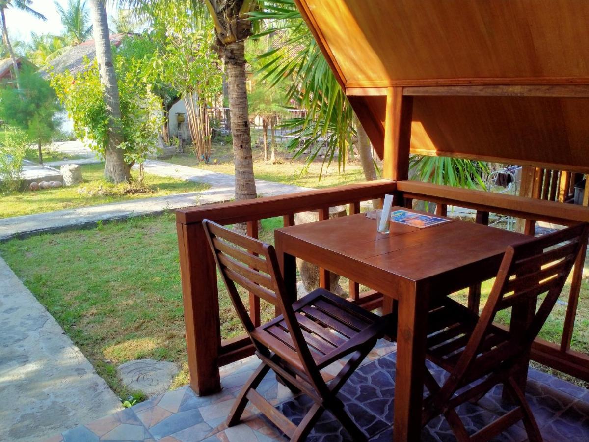 Dea Gili Cottages Gili Meno Exterior photo
